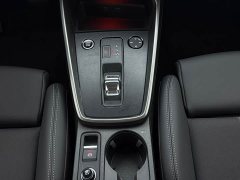 Audi A3 Facelift Sportback 35 TFSI Fashion Sport - ფოტო 11