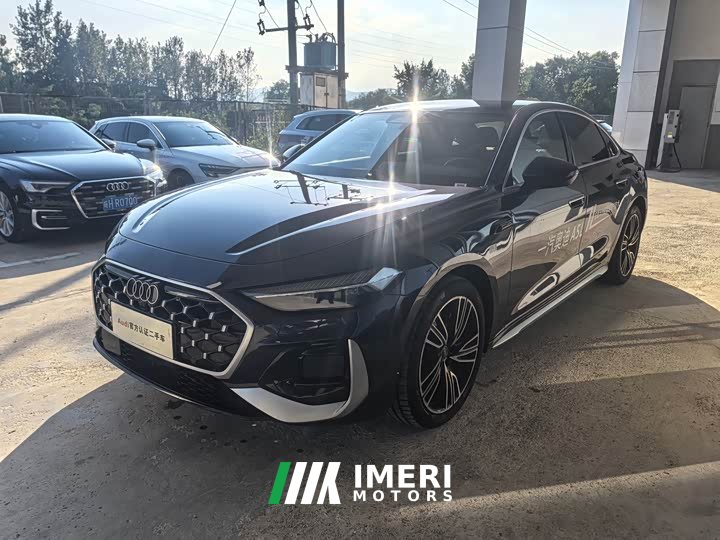 Audi A5L 2.0T Qiankun Intelligent Driving Edition - ავტომობილი ჩინეთიდან