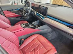 BMW i5 2025 eDrive 35L M Sport Package - ფოტო 16