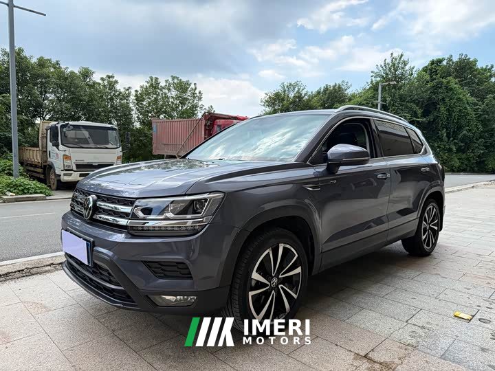 Volkswagen Touareg 2020 280TSI FWD Luxury Plus National VI - ავტომობილი ჩინეთიდან