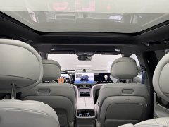 AITO M9 Extended Range Ultra 52kWh 6-Seater - ფოტო 8