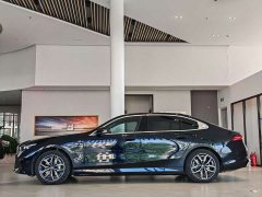 BMW i5 2025 eDrive 35L M Sport Package - ფოტო 3