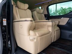 Toyota Vellfire Dual Motor 2.5L HV Premium Edition - ფოტო 10
