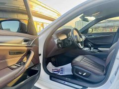 BMW 5 Series 530Li Premier M Sport Package - ფოტო 12