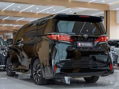 Toyota Alphard Hybrid 2.5L Premium Edition - ფოტო 11