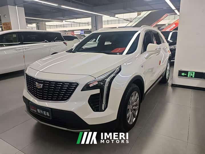 Cadillac XT4 28T FWD Luxury