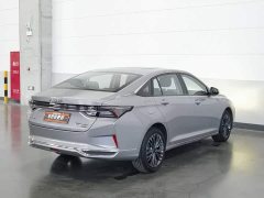 Dongfeng Yixuan MAX 1.5T Super Power Dad Edition - ფოტო 2