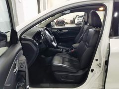 Nissan Qashqai 2.0L CVT XV Premium Luxury - ფოტო 10