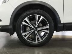 Nissan Qashqai 2.0L CVT XV Premium Luxury - ფოტო 17