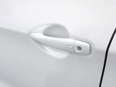 Nissan Qashqai 2.0L CVT XV Premium Luxury - ფოტო 18