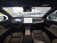 Volvo XC70 Plug-in Hybrid 2026 All-Wheel Drive Extended Range Ultra - ფოტო 18