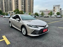 Toyota Camry 2021 2.0G Luxury - ფოტო 2