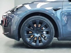 Tesla Model Y Long Range All-Wheel Drive - ფოტო 5