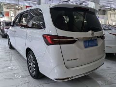 Buick GL8 2023 Land Executive Cabin 652T Luxury - ფოტო 4