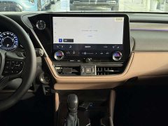 Lexus ES 300h Premium Edition - ფოტო 11