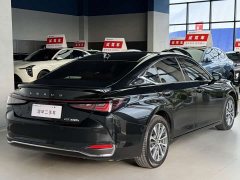 Lexus ES 300h Premium Edition - ფოტო 5