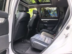 Honda CR-V 240TURBO CVT FWD Urban Edition - ფოტო 9