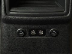 BMW X1 sDrive20Li Fashion - ფოტო 19