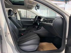 Volkswagen Lavida 280TSI DSG Comfort - ფოტო 10