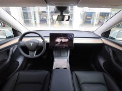 Tesla Model Y Facelift Long Range All-Wheel Drive - ფოტო 9