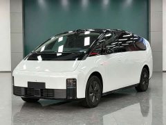 Li Auto Li Xiang MEGA Ultra - ფოტო 1