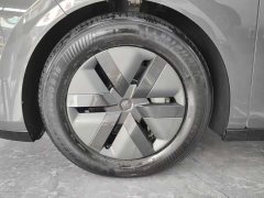 Li Auto Li Xiang MEGA Ultra - ფოტო 12