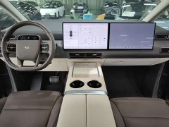Li Auto Li Xiang MEGA Ultra - ფოტო 5