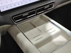 Li Auto Li Xiang MEGA Ultra - ფოტო 9