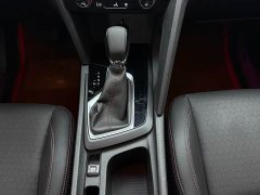 Volkswagen Viloran 2020 Mild Hybrid Redline 530T Automatic Luxury Edition (5 2 Seating) - ფოტო 12
