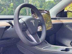 Tesla Model Y Standard Range RWD - ფოტო 10
