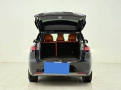 Li Auto L6 2024 Pro - ფოტო 11