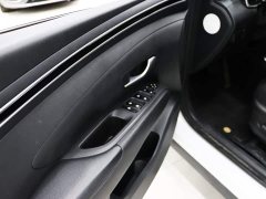 Hyundai Tucson L 1.5T DCT GLX Elite - ფოტო 13