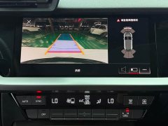 Audi A3 Facelift Sportback 35 TFSI Fashion Sport - ფოტო 13