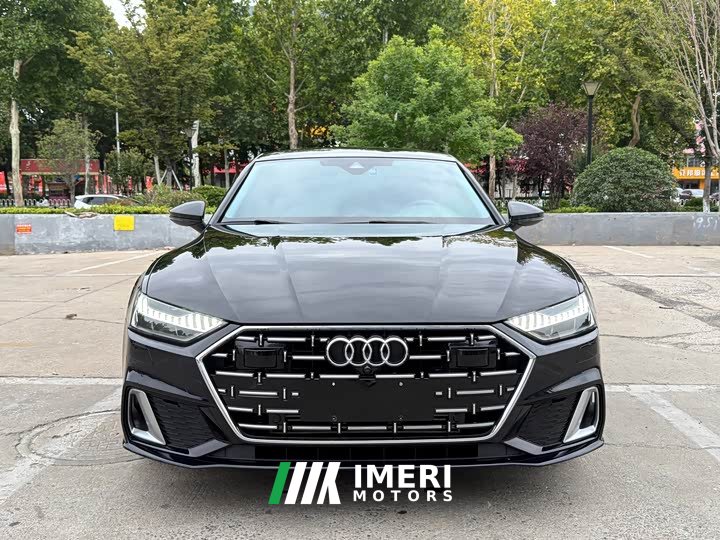 Audi A7L 45 TFSI Luxury
