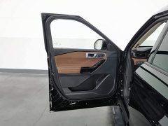 Ford Explorer EcoBoost 285 AWD Titanium 6-Seater - ფოტო 8