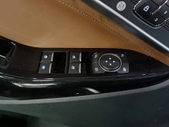 Ford Explorer EcoBoost 285 AWD Titanium 6-Seater - ფოტო 9