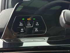 Volkswagen Golf 2023 280TSI DSG R-Line - ფოტო 20