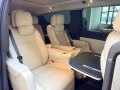 Li Auto Li Xiang MEGA Ultra - ფოტო 12