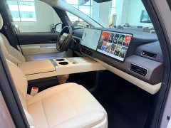 Li Auto Li Xiang MEGA Ultra - ფოტო 13
