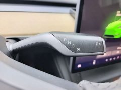 Tesla Model Y Rear-Wheel Drive - ფოტო 12
