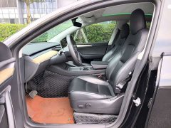 Tesla Model Y Rear-Wheel Drive - ფოტო 14