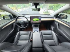 Tesla Model Y Rear-Wheel Drive - ფოტო 18