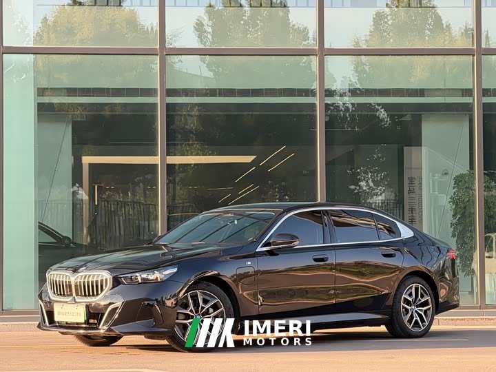 BMW i5 eDrive 35L Premium M Sport Package - ავტომობილი ჩინეთიდან