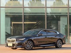 BMW i5 eDrive 35L Premium M Sport Package - ფოტო 1