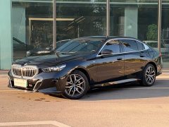 BMW i5 eDrive 35L Premium M Sport Package - ფოტო 2