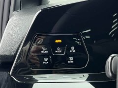 Volkswagen Golf 2023 Facelift 280TSI DSG R-Line Lite - ფოტო 19