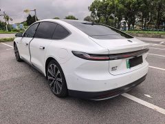 NIO ET7 75kWh Executive Signature Edition - ფოტო 8