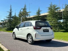 Honda Fit 1.5L CVT Trend Edition - ფოტო 11