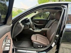 BMW 3 Series Facelift 325Li M Sport Night Edition Package - ფოტო 4