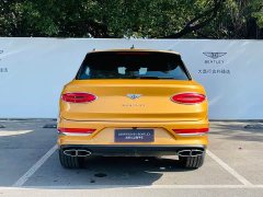 Bentley Bentayga 4.0T V8 Long Wheelbase - ფოტო 4